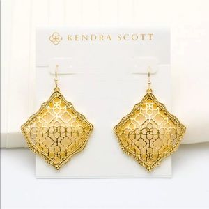 Kendra Scott Kirsten earrings